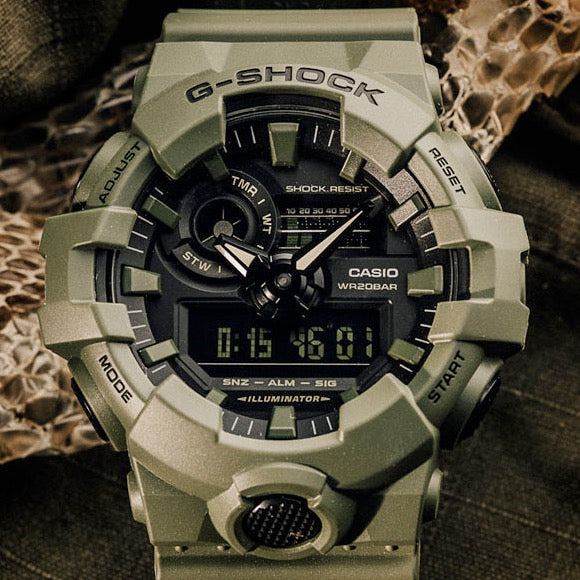 Casio GA 700UC 3ACR