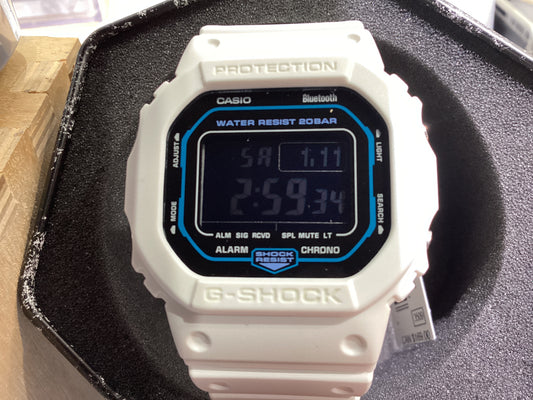 Casio DW-B5600SF-7CR