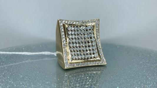 14k gold & Natural Diamond ring