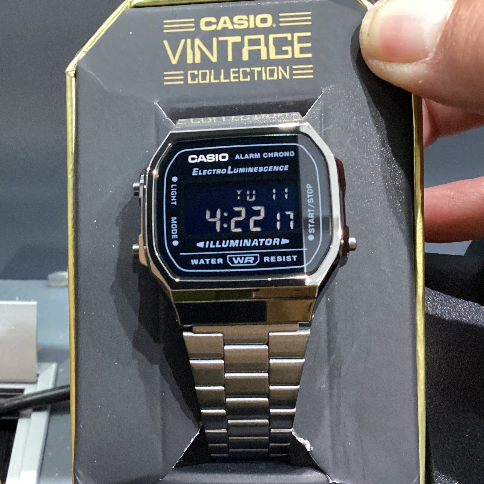 Casio vintage A168WGG-1BVT