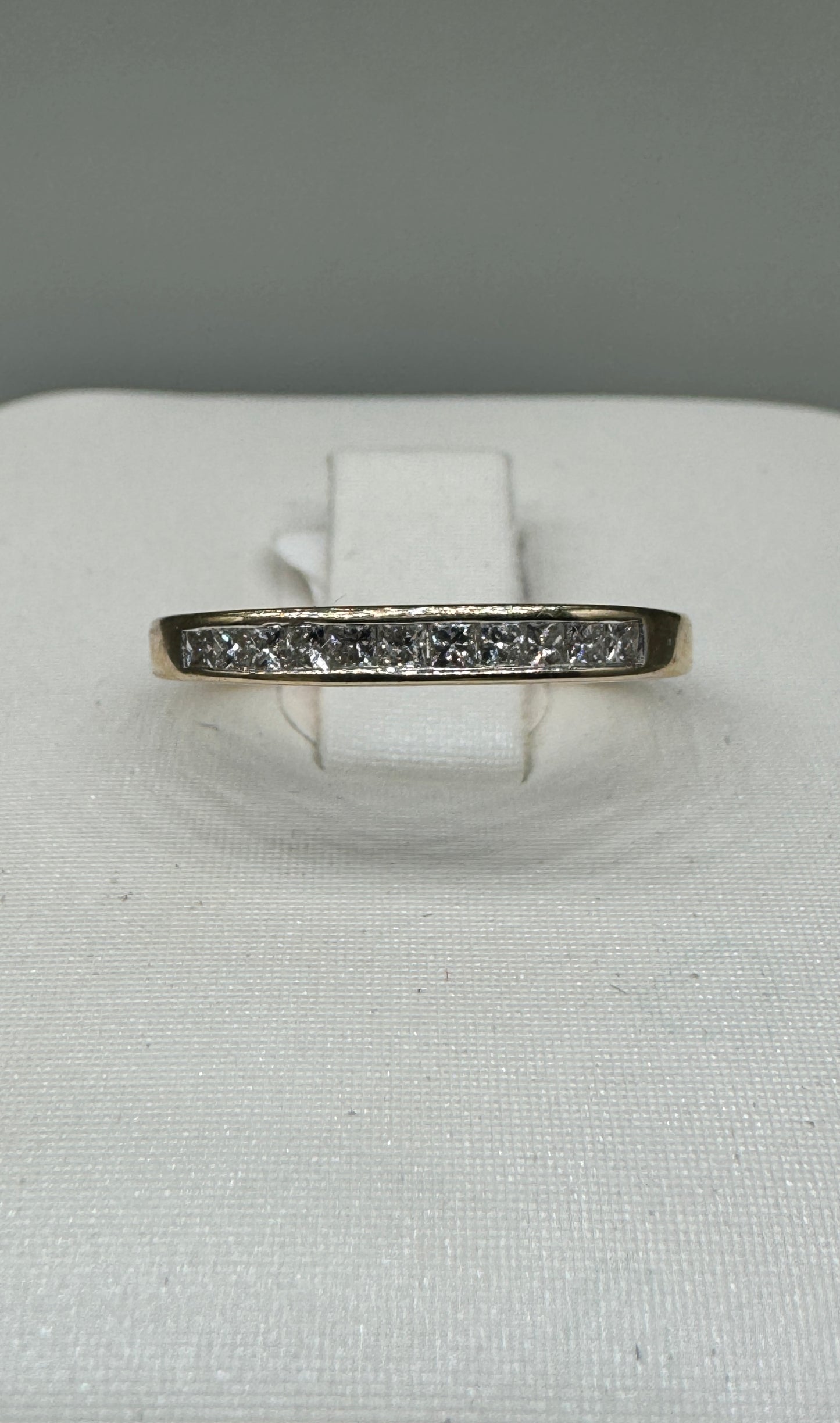 14K W Ring Diamond