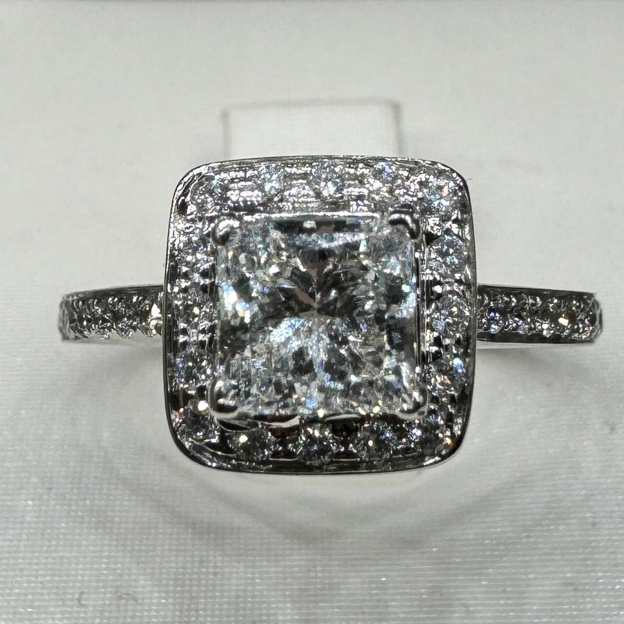 14K W Ring Lab Diamond 1.35ct