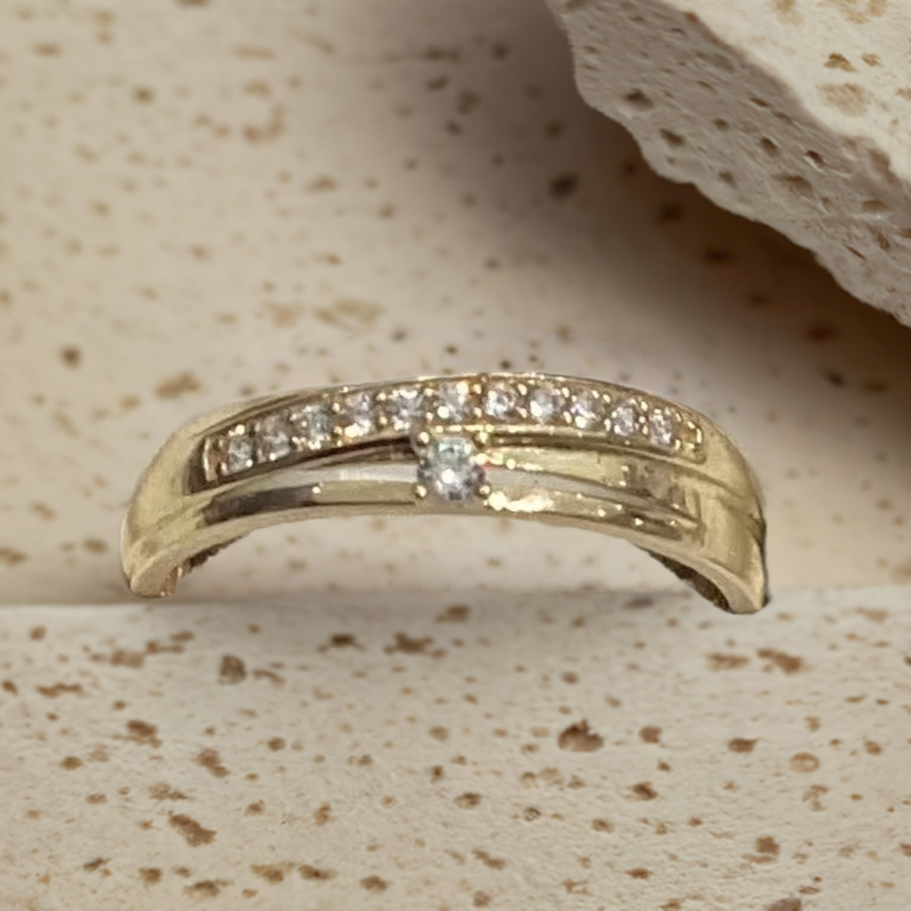 10K Y Gold Women Ring 1.80g